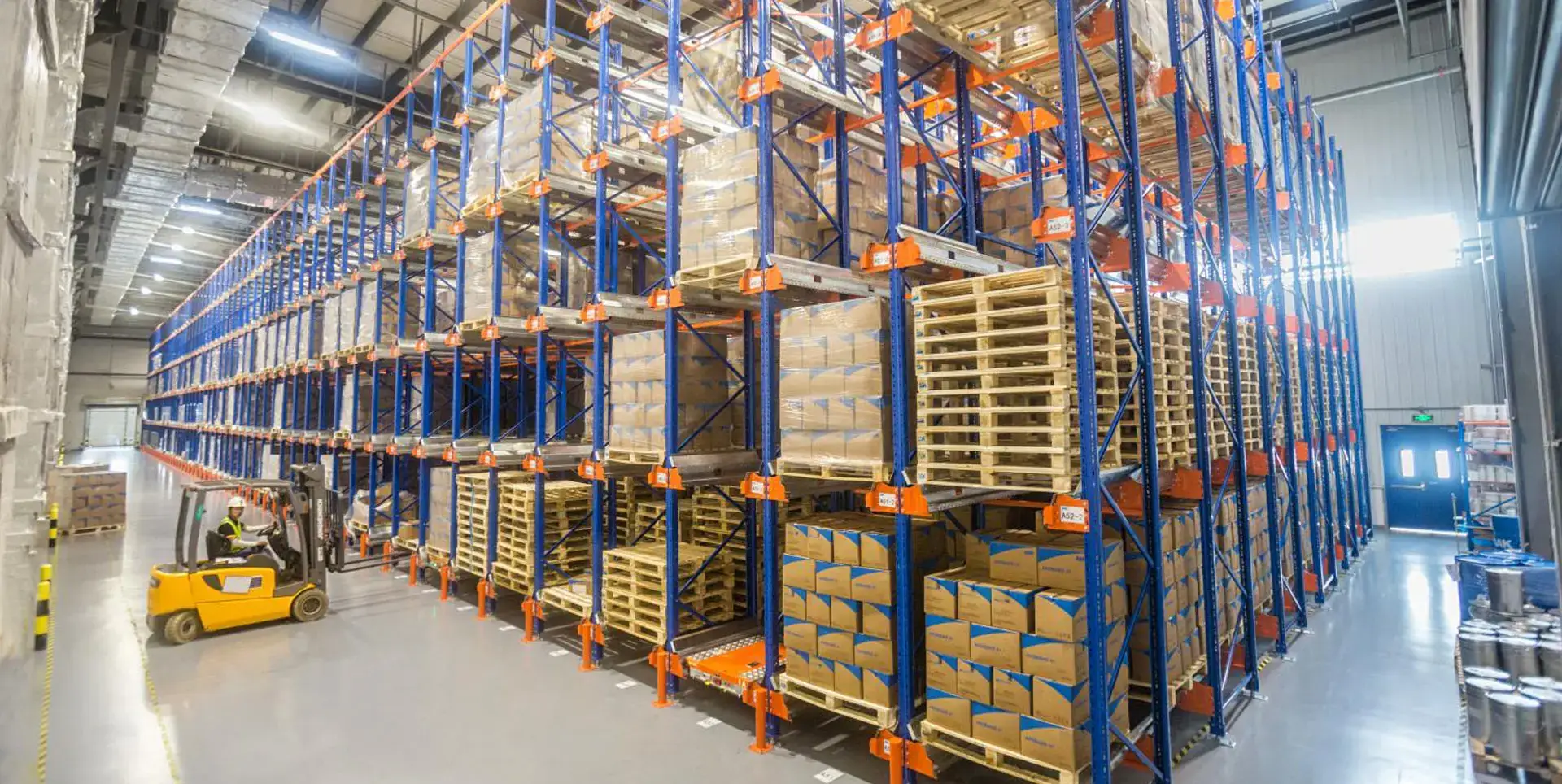 Radio Shuttle Racking Solution